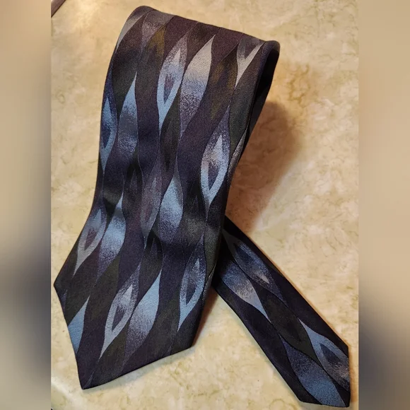 Dion Signature Men's Tie - Picture 1 of 7
